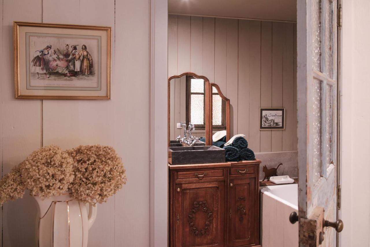 Les Chambres Du Chat Sainte-Cécile Eksteriør bilde